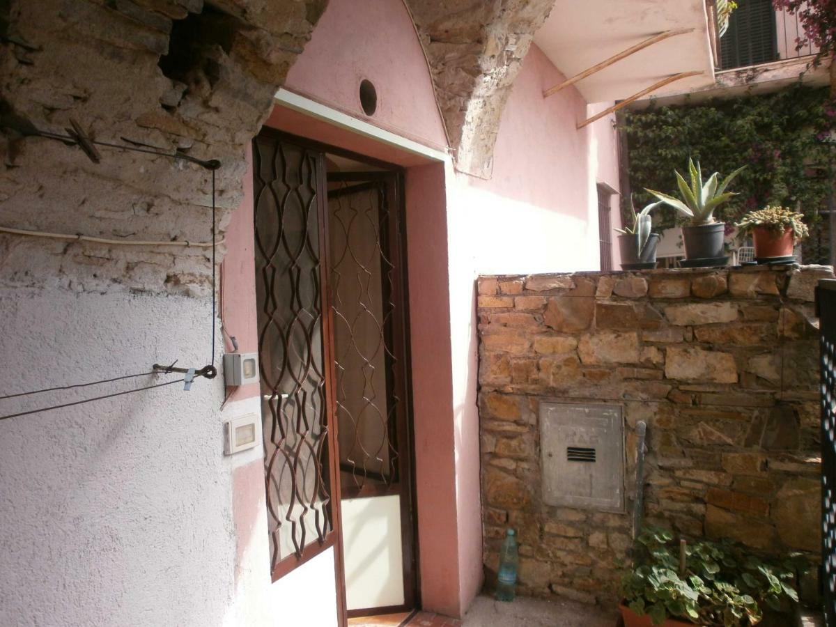 Risorgimento Apartment Cipressa Екстериор снимка