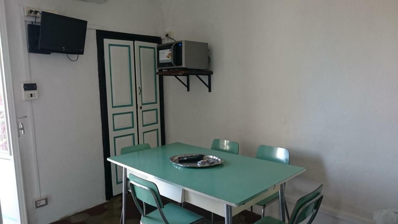 Risorgimento Apartment Cipressa Екстериор снимка
