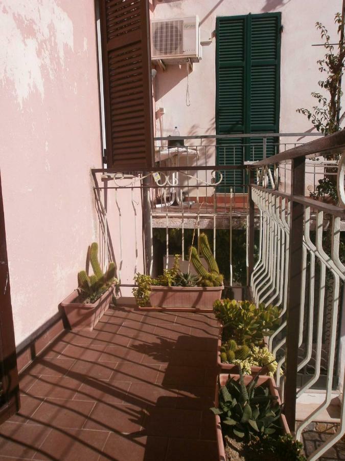 Risorgimento Apartment Cipressa Екстериор снимка
